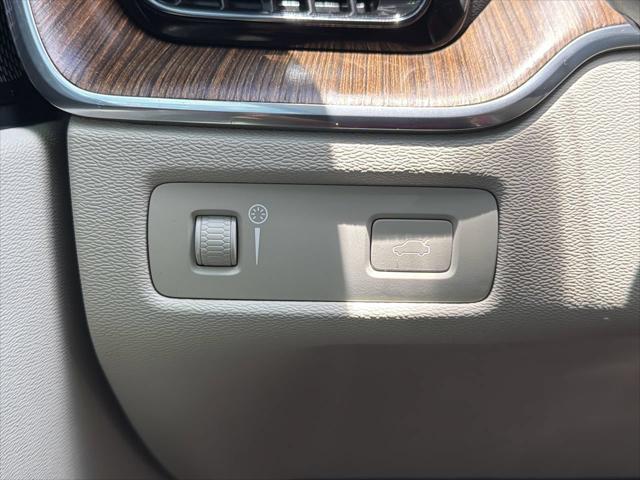 2021 Volvo XC60 T6 Momentum