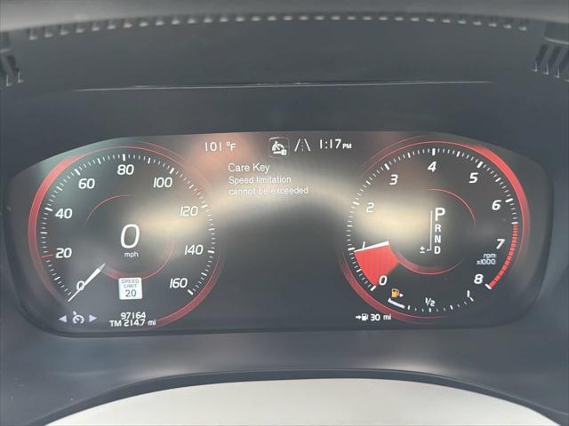 2021 Volvo XC60 T6 Momentum