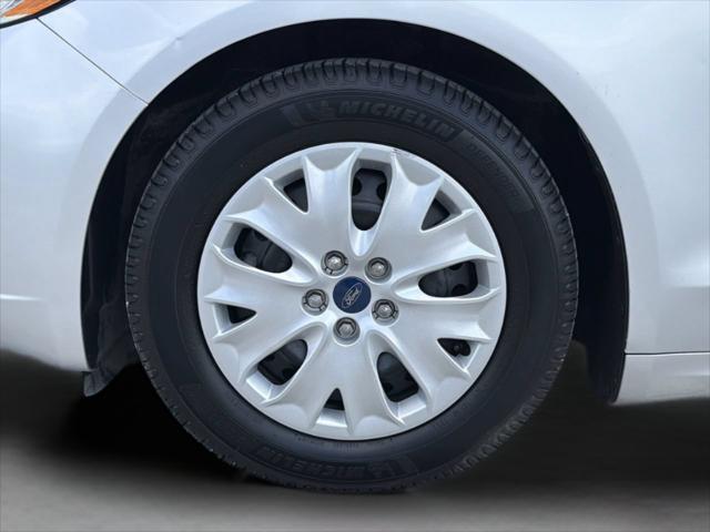 2019 Ford Fusion S