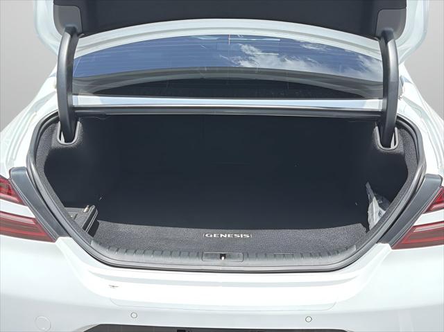 2022 Genesis G70 3.3T RWD