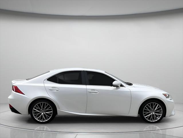2016 Lexus IS 300 300