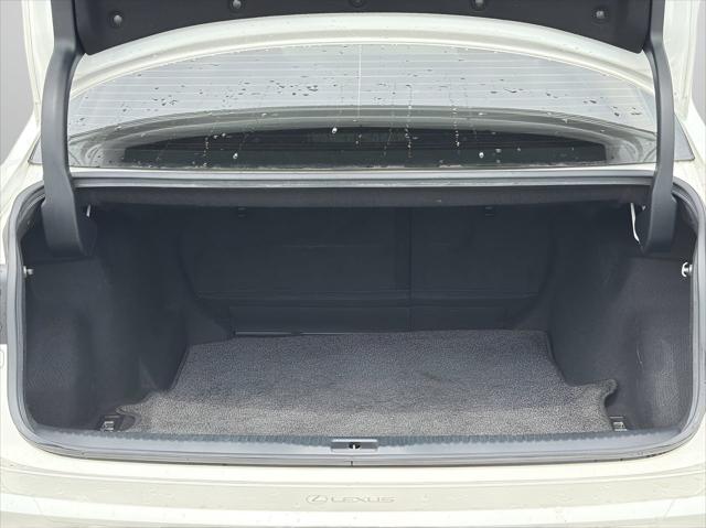 2016 Lexus IS 300 300
