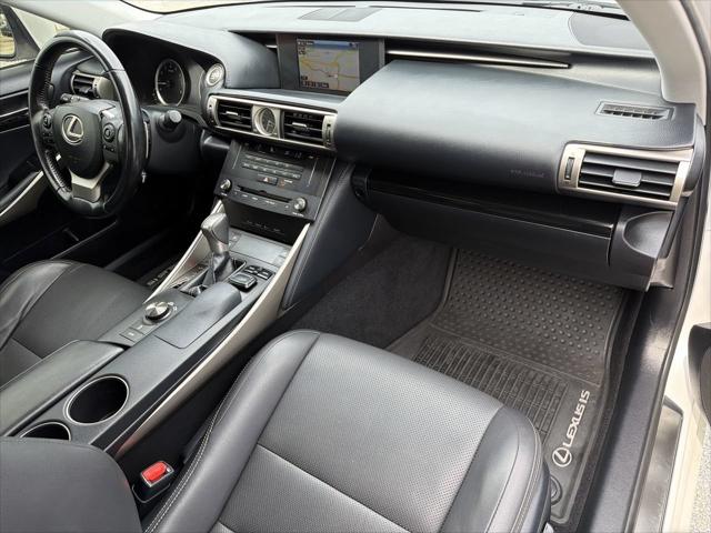 2016 Lexus IS 300 300