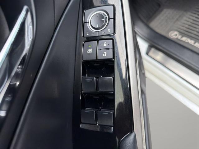 2016 Lexus IS 300 300