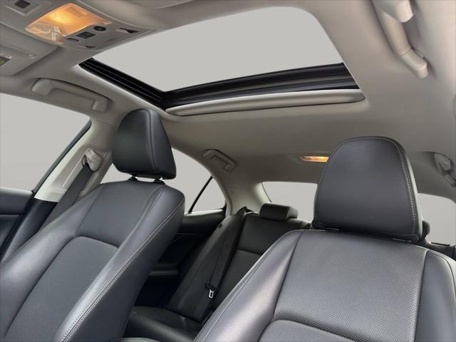 2016 Lexus IS 300 300