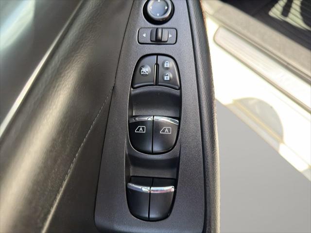 2023 Nissan Maxima SR Xtronic CVT