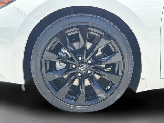 2023 Nissan Maxima SR Xtronic CVT