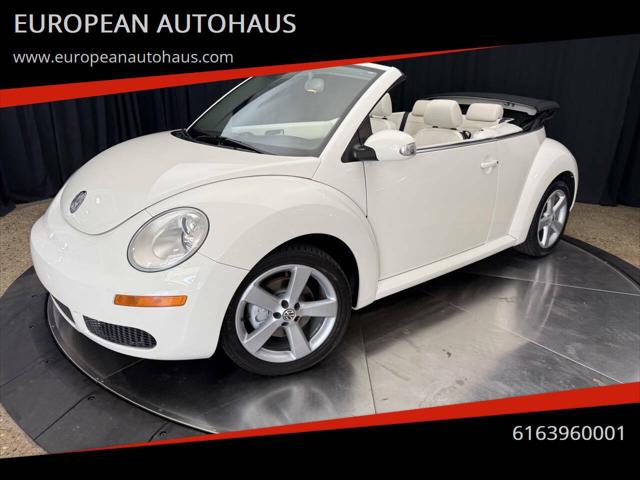 2007 Volkswagen New Beetle Triple White for sale in Holland, MI