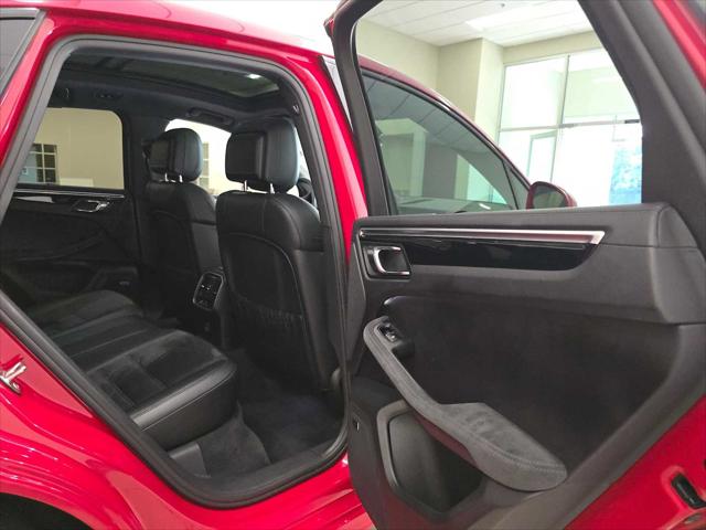 2017 Porsche Macan GTS