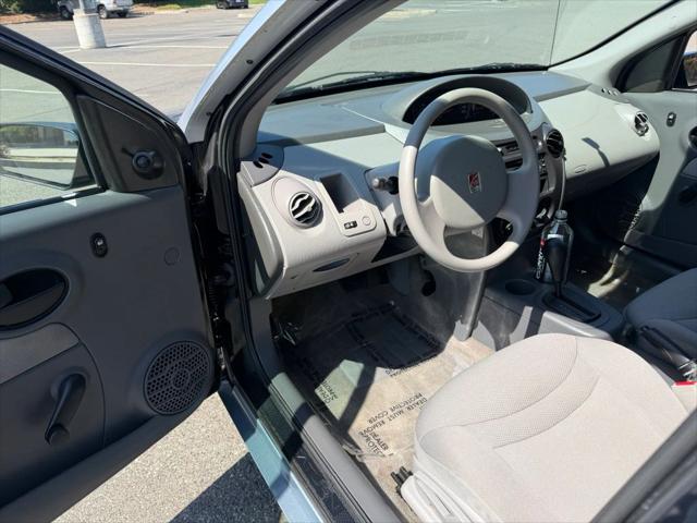 2003 Saturn Ion 2