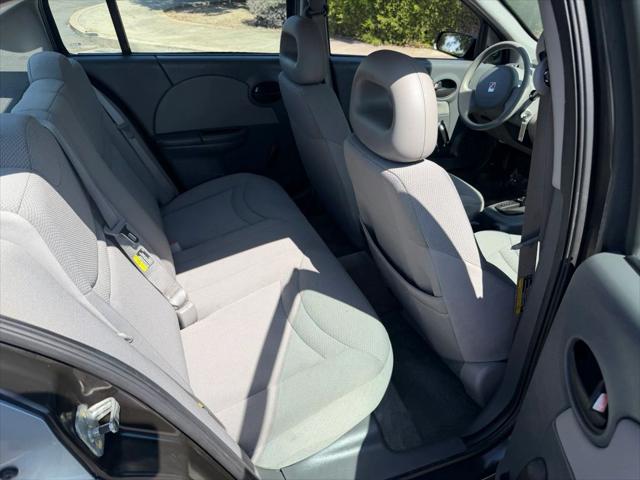 2003 Saturn Ion 2