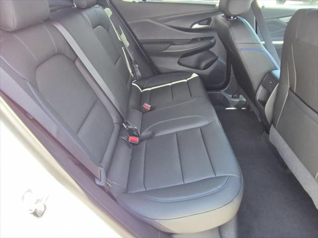 2026 Buick NV Sport Touring FWD
