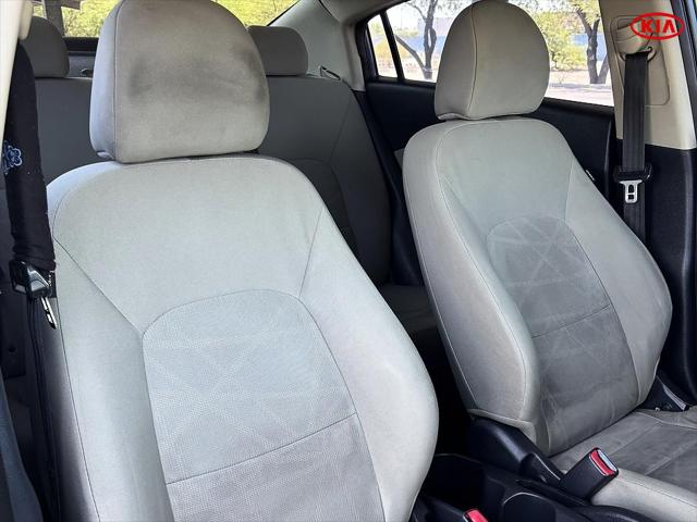 2016 Kia Rio LX