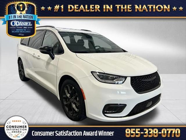 2025 Chrysler Pacifica Limited for sale in Fort Wayne, IN