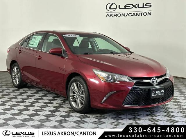 2016 Toyota Camry SE for sale in Akron, OH