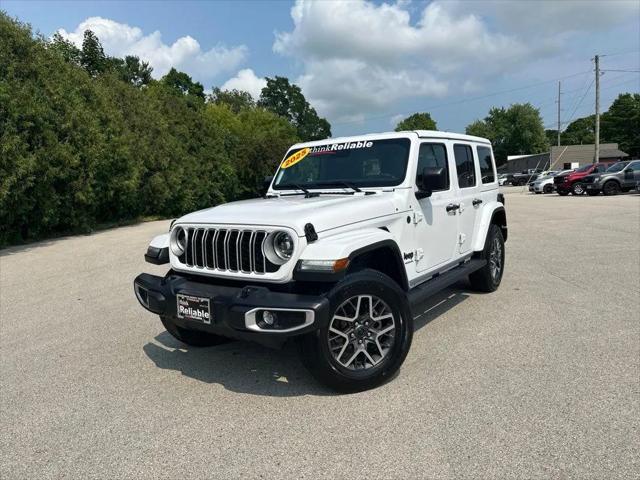 2025 Jeep Wrangler 4-Door Sahara for sale in Sturgeon Bay, WI