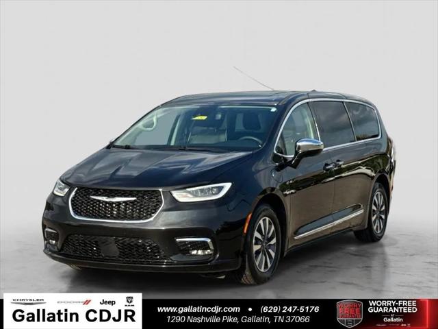 2023 Chrysler Pacifica Hybrid Limited for sale in Gallatin, TN