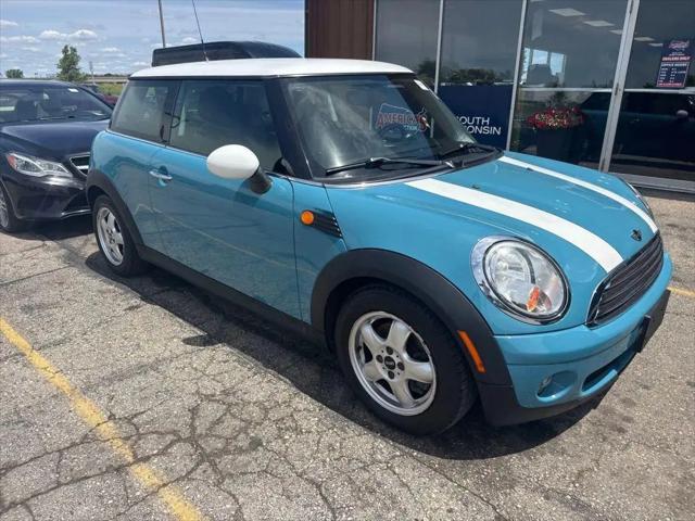2010 MINI Cooper Base for sale in Wrightstown, WI