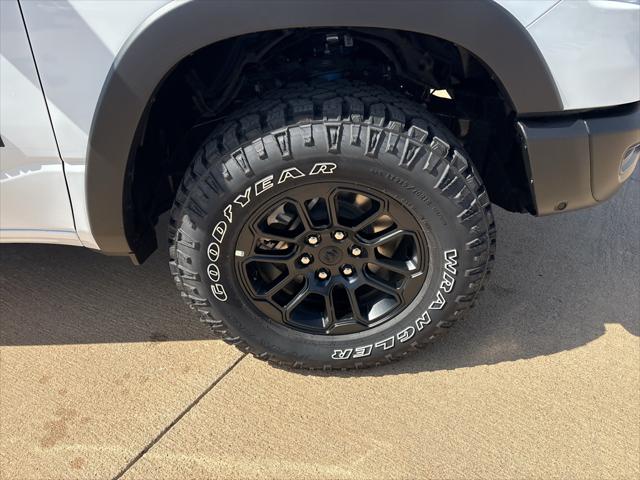 2026 Ram 1500 Rebel Crew Cab 4x4 57 Box