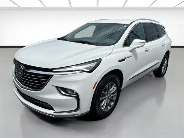 2024 Buick Enclave Essence FWD for sale in Muncie, IN