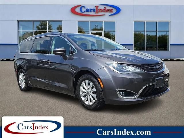 2019 Chrysler Pacifica Touring L for sale in Horsham, PA