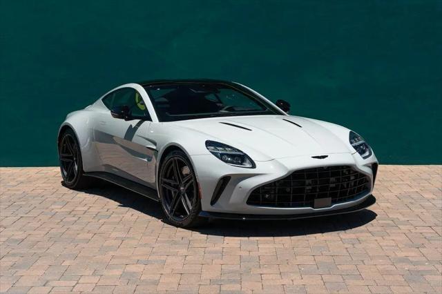 2025 Aston Martin Vantage Base for sale in San Diego, CA