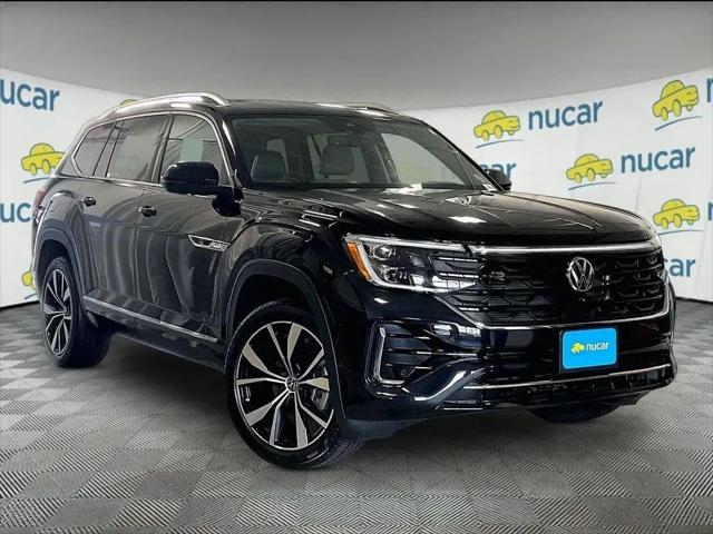 2024 Volkswagen Atlas 2.0T SEL Premium R-Line for sale in Norwood, MA