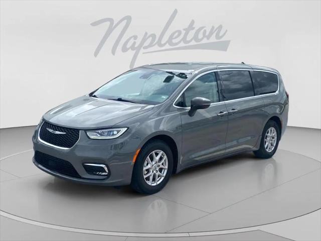 2023 Chrysler Pacifica Touring L for sale in Kissimmee, FL
