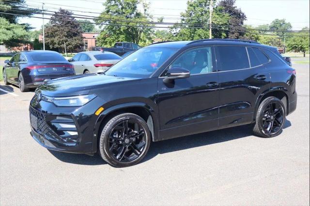 2025 Volkswagen Tiguan 2.0T SE R-Line Black for sale in East Windsor, CT