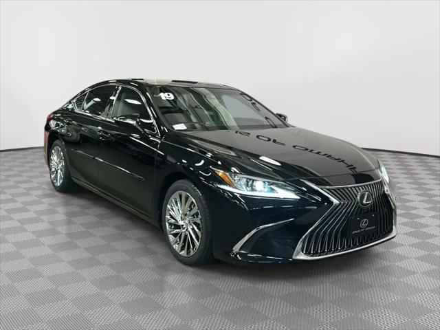 2019 Lexus ES 350 Luxury for sale in Omaha, NE