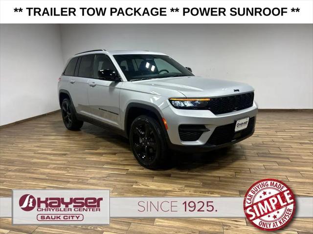 2025 Jeep Grand Cherokee Altitude X 4x4 for sale in Sauk City, WI