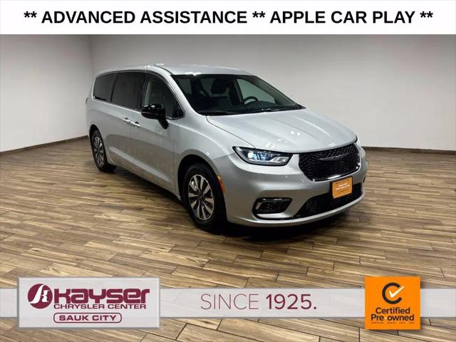 2024 Chrysler Pacifica Hybrid Select for sale in Sauk City, WI