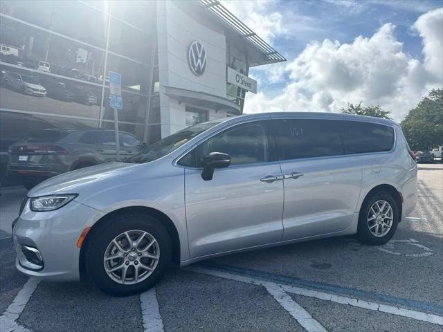 2024 Chrysler Pacifica Touring L for sale in Jacksonville, FL