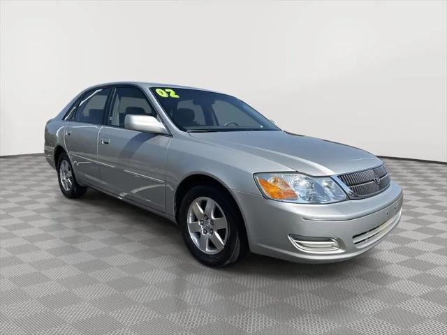 2002 Toyota Avalon XL for sale in Kansas City, KS