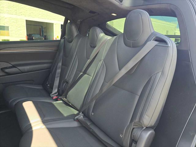 2023 Tesla Model X Unknown