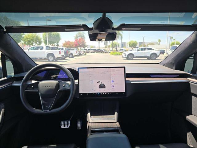 2023 Tesla Model X Unknown