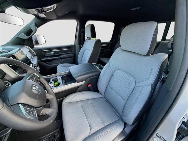 2027 RAM Ram 1500 RAM 1500 BIG HORN CREW CAB 4X4 64 BOX 2027 RAM Ram 1500 RAM 1500 BIG HORN CREW CAB 4X4 64 BOX