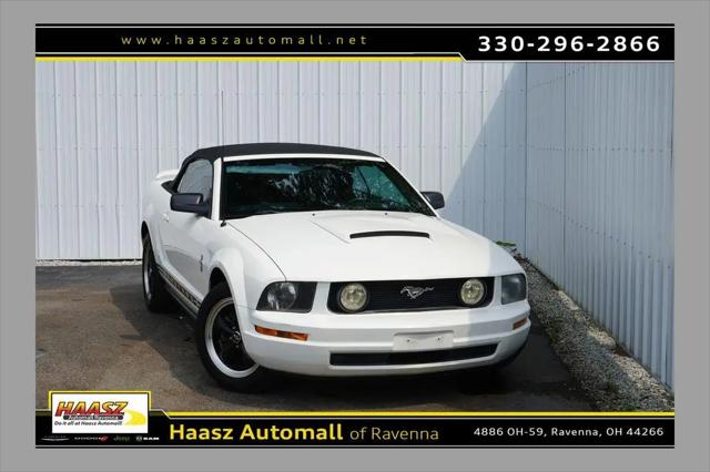 2006 Ford Mustang V6 for sale in Ravenna, OH