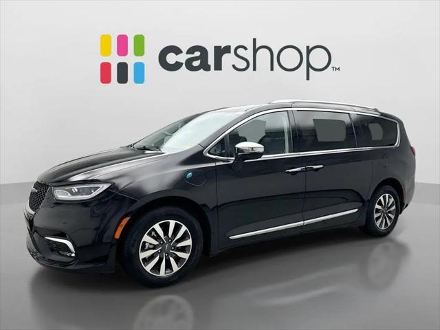 2021 Chrysler Pacifica Hybrid Limited for sale in Mount Holly, NJ