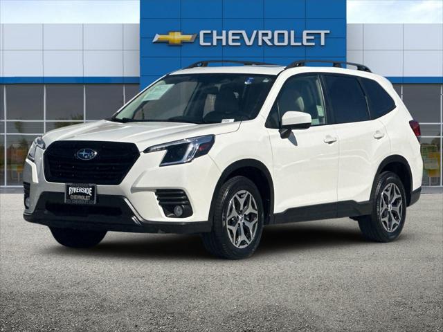 2023 Subaru Forester Premium