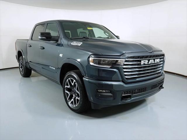 2027 RAM Ram 1500 RAM 1500 LARAMIE CREW CAB 4X4 57 BOX