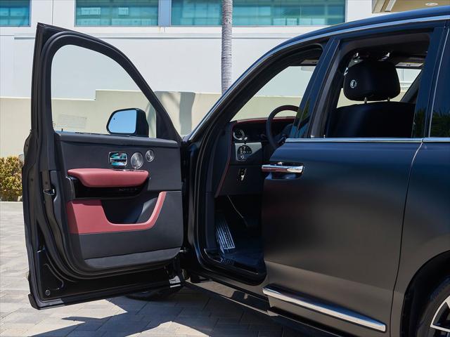 2027 Rolls-Royce Cullinan Unknown