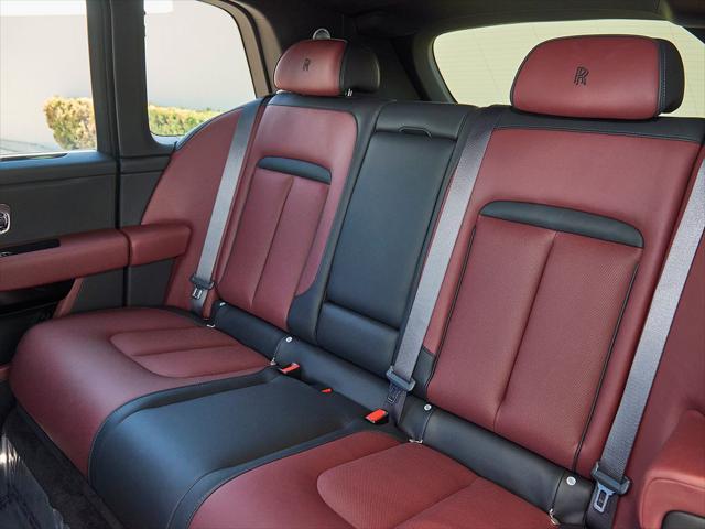 2027 Rolls-Royce Cullinan Unknown