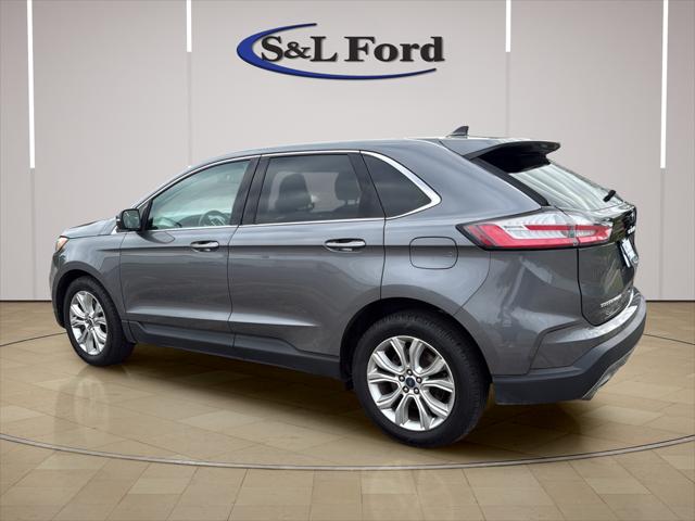 2022 Ford Edge Titanium