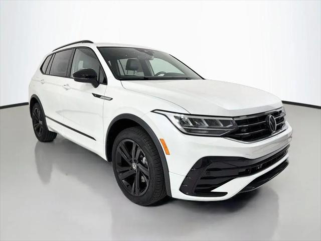 2024 Volkswagen Tiguan 2.0T SE R-Line Black for sale in Lancaster, PA
