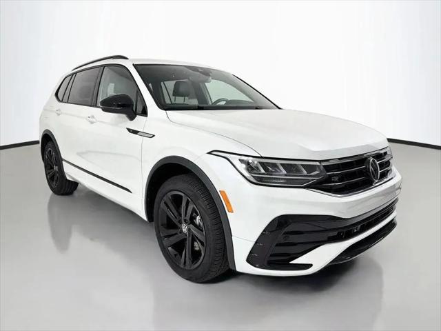2024 Volkswagen Tiguan 2.0T SE R-Line Black for sale in Lancaster, PA