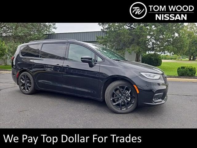 2025 Chrysler Pacifica Limited for sale in Indianapolis, IN