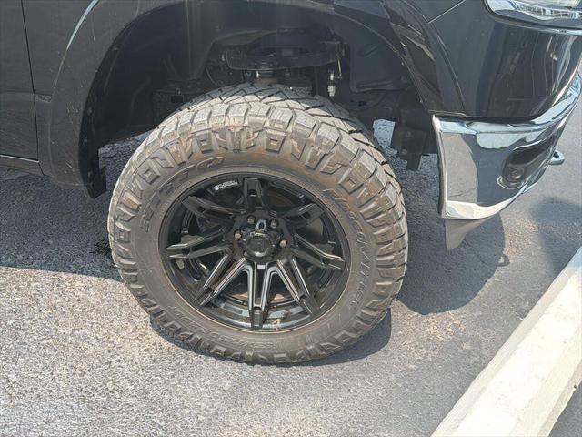 2019 Ram 1500 Limited Crew Cab 4x4 5'7" Box for sale in Atchison, KS