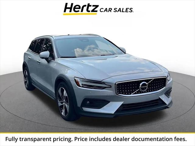 2025 Volvo V60 Cross Country Plus, B5 AWD Gas (mild hybrid) for sale in Charlotte, NC