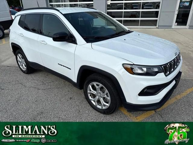 2024 Jeep Compass Latitude 4x4 for sale in Amherst, OH